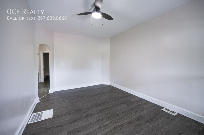 Building Photo - 5847 Willows Ave Unit 1