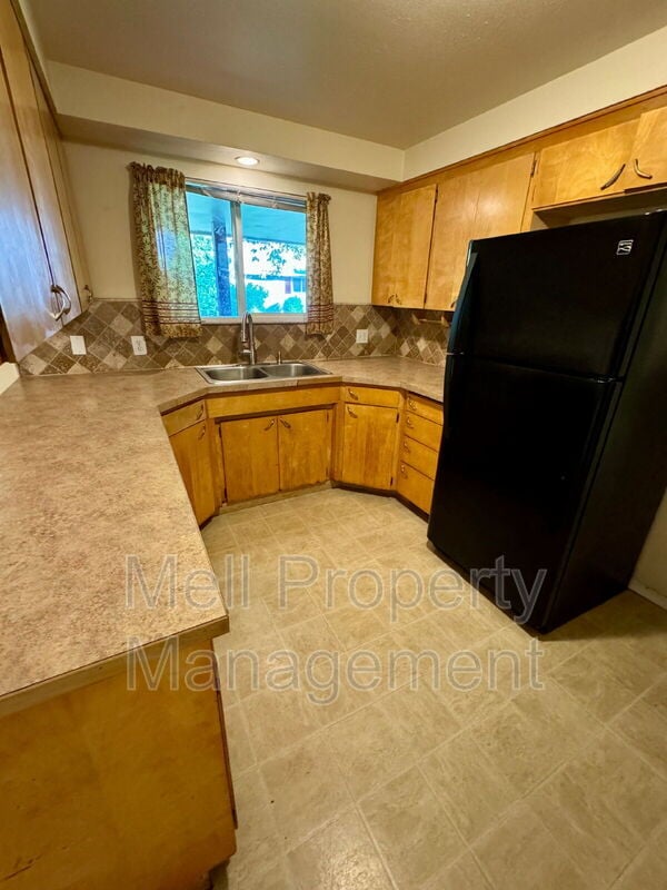7016 Husky Way SE
