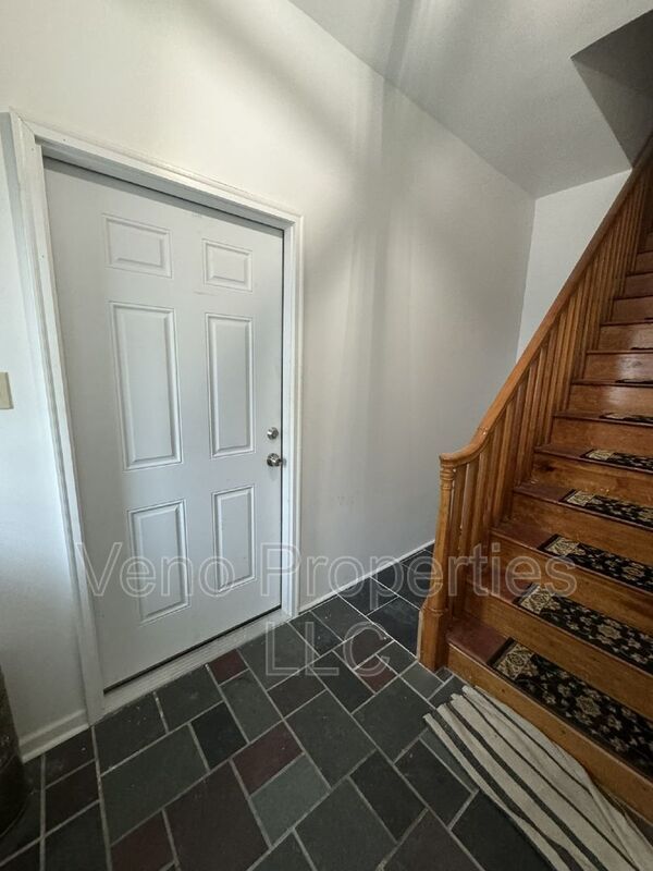 Photo - 34 Congress St