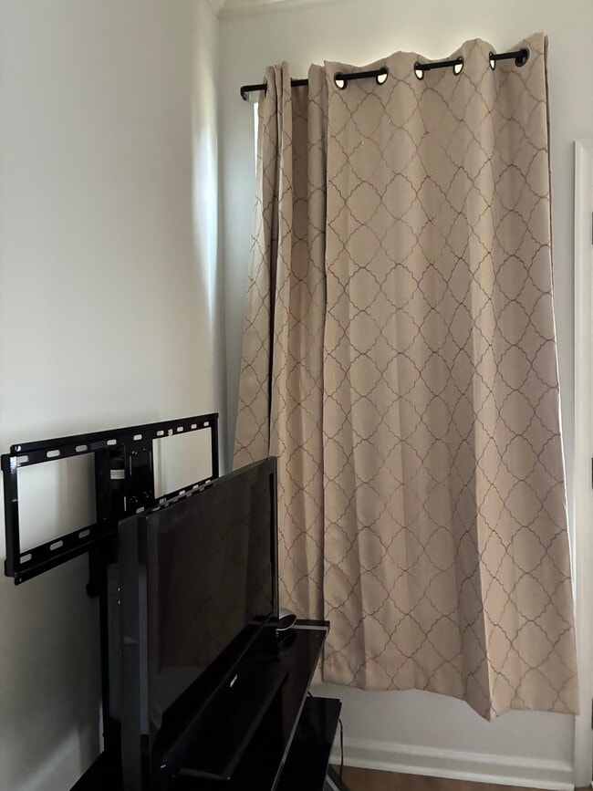 Photo - 4633 Drum Point Ln