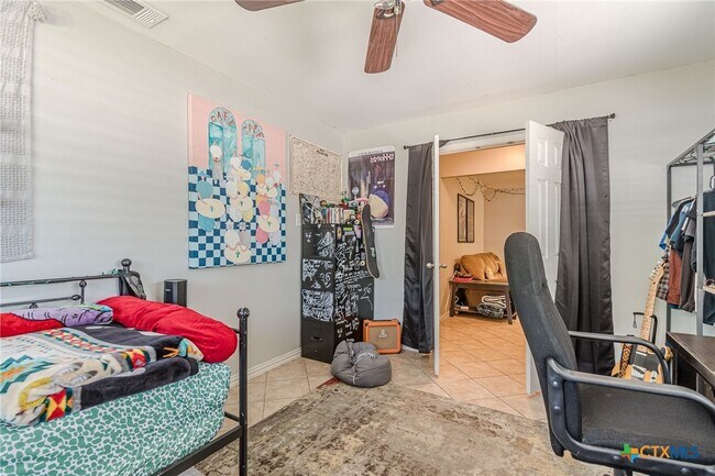 Photo - 133 Algarita Rd