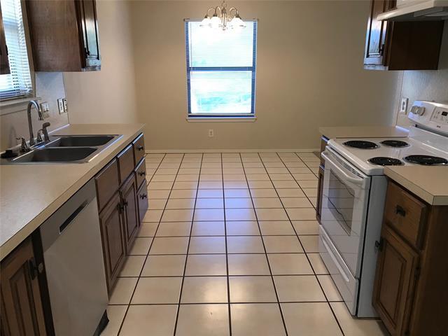 Photo - 1633 Chachalaca Ln