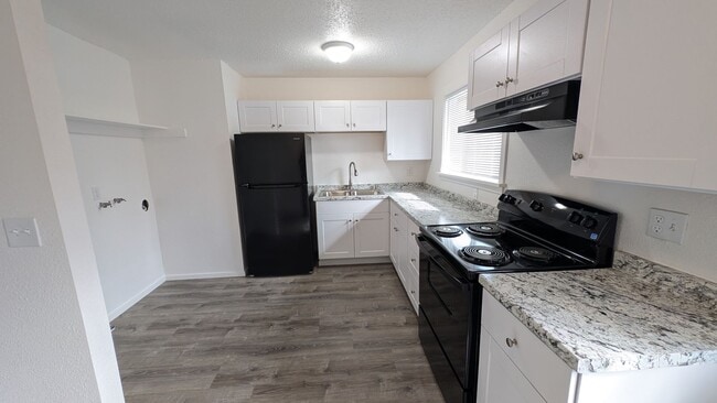 Photo - One level in Shewood