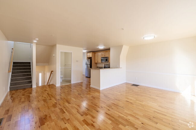 3BR, 2.5BA - 1,595SF - Living Room - Nature Preserve