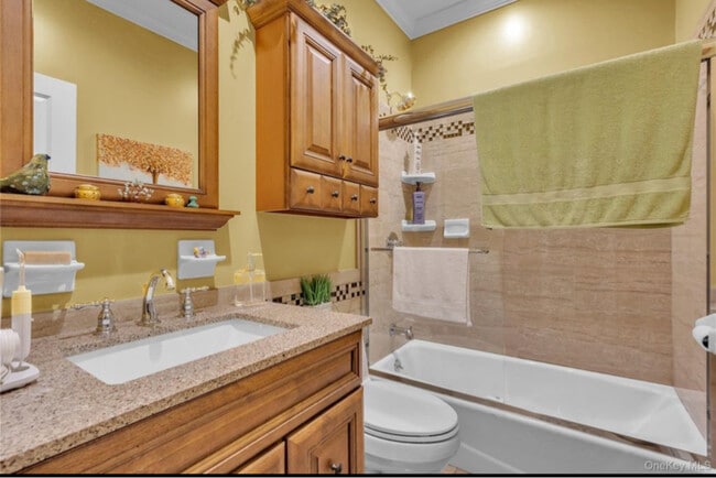 Photo - 150 S 6th Ave Unit 3