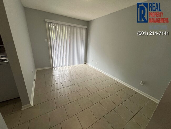 2714 John Ashley Dr