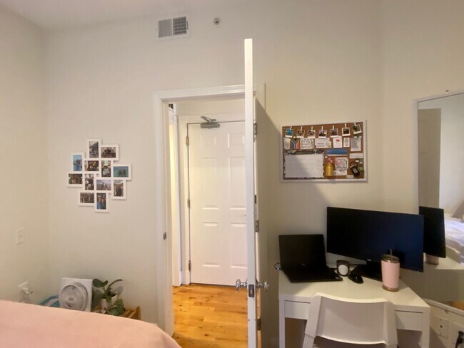 Photo - 10 Brainerd Rd Unit 43