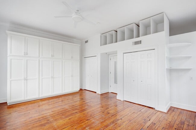 Photo - 1 Bedroom 1 Bathroom Apartment Downtown Unit 321 W Broughton St 7