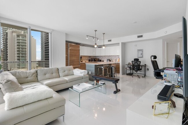 Photo - 1100 S Miami Ave Condo