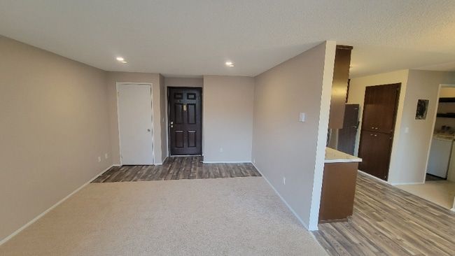 Photo - 4332 S Junett St