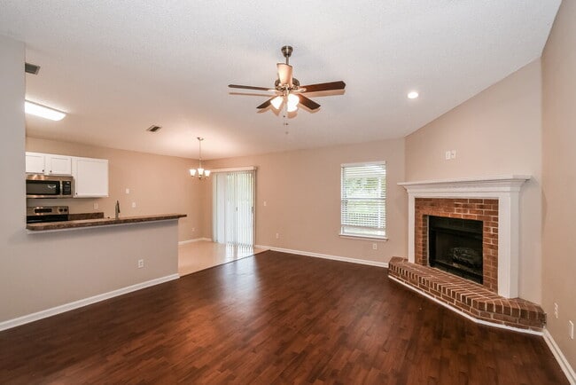 Photo - 2847 Cold Creek Blvd