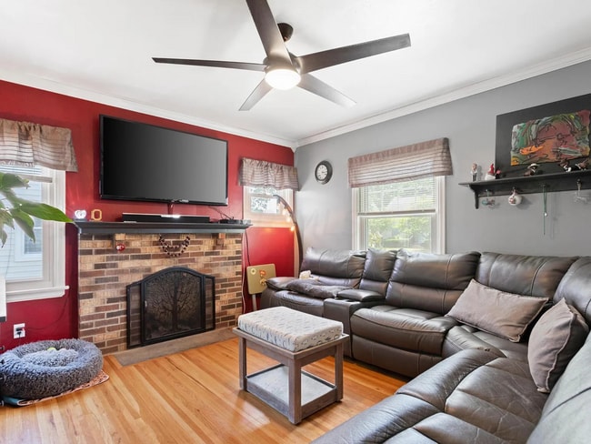 Photo - 170 Letchworth Ave