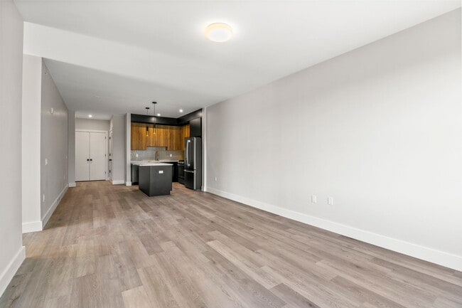 Photo - 2021 Jones Rd Unit 206