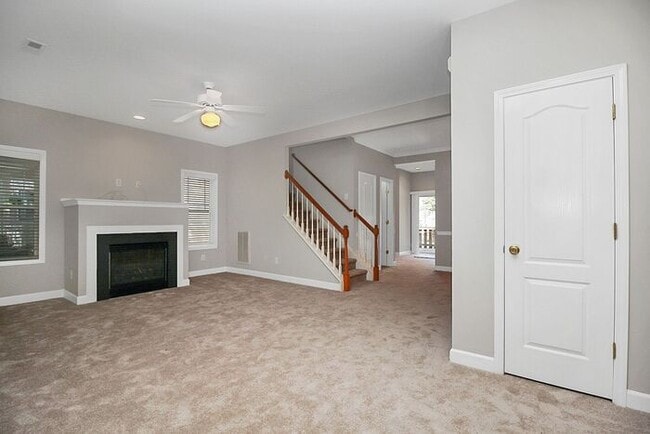 Photo - Charming 3BD/2.5BA Home in Crosswinds Community!