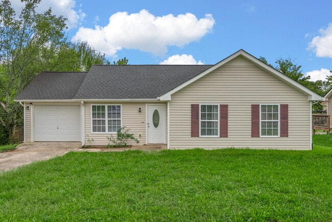 Building Photo - 402 Faulkner Dr