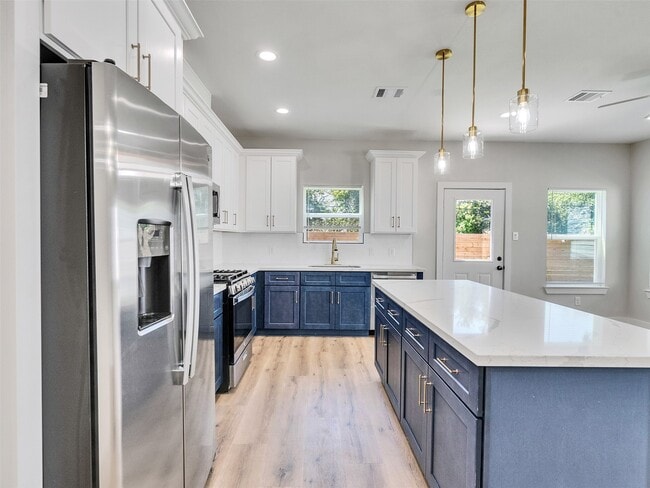 Building Photo - 4713 Talina Way