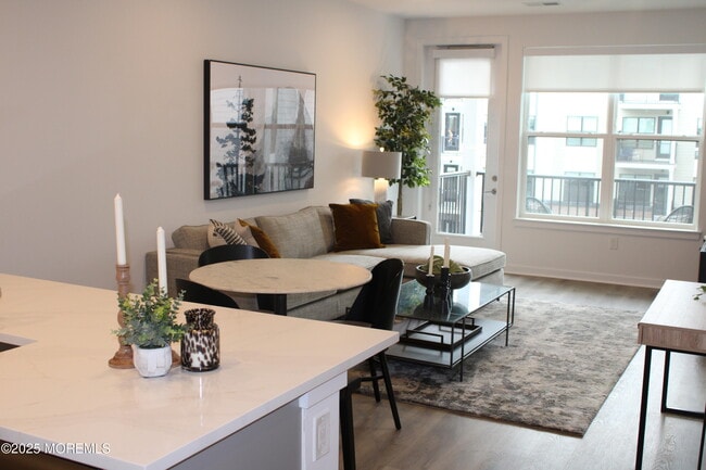 Building Photo - 2000 Schindler Dr