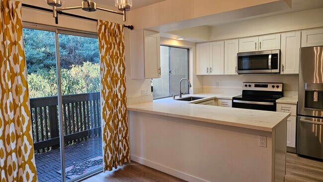 Photo - 7964 Mission Center Ct Unidad A