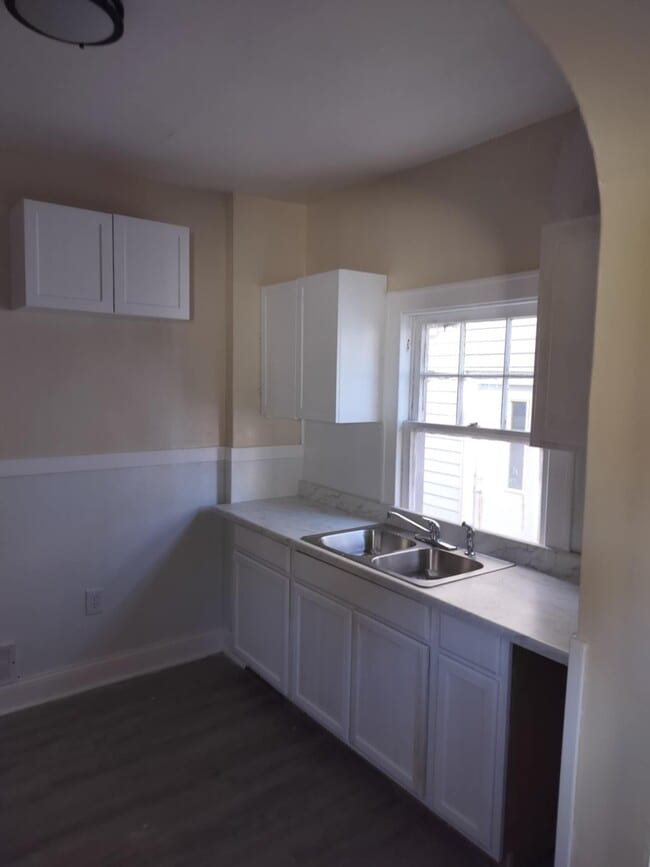 Photo - 1706 Grand Ave