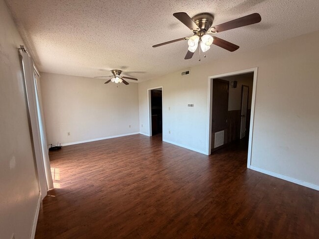 Photo - 1006 S Inglewood, Apt 1-18