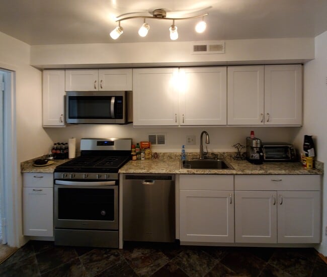 Photo - 3100 S Manchester St Condo Unit 1042