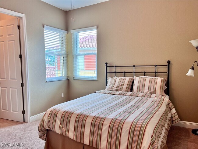 Photo - 190 Shadroe Cove Cir Unidad 703