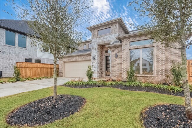 5139 Albany Shores Ln