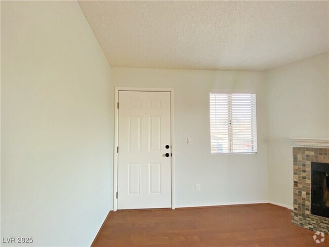 Building Photo - 1575 W Warm Springs Rd Unit 1024 Rental