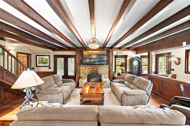 400 Cottage Grove Rd