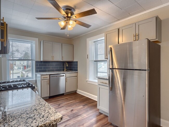 Photo - 3200 Green St Unidad Apt 2