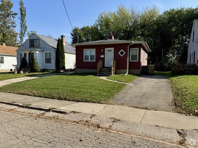 Building Photo - 937 Clarence Ct Rental