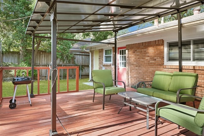 Photo - 1806 Clayton Dr