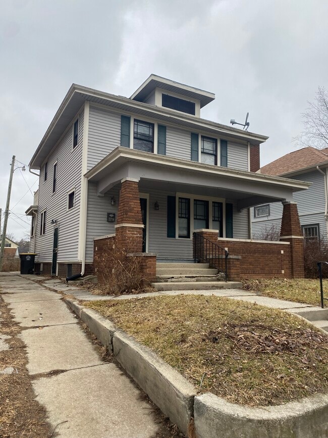 Building Photo - 2708 Hoagland Ave