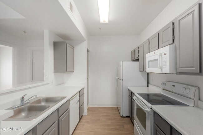 Photo - 13700 N Fountain Hills Blvd Unit 141