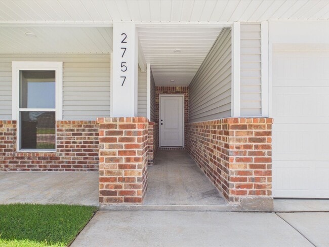 Photo - 2757 Paisley Rd