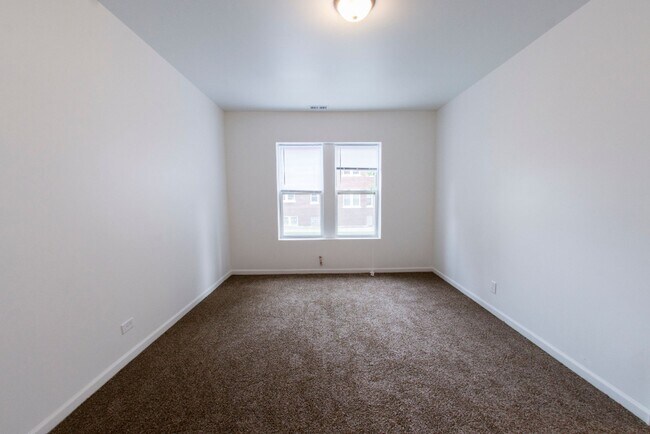 Photo - 1101 N Lawler
