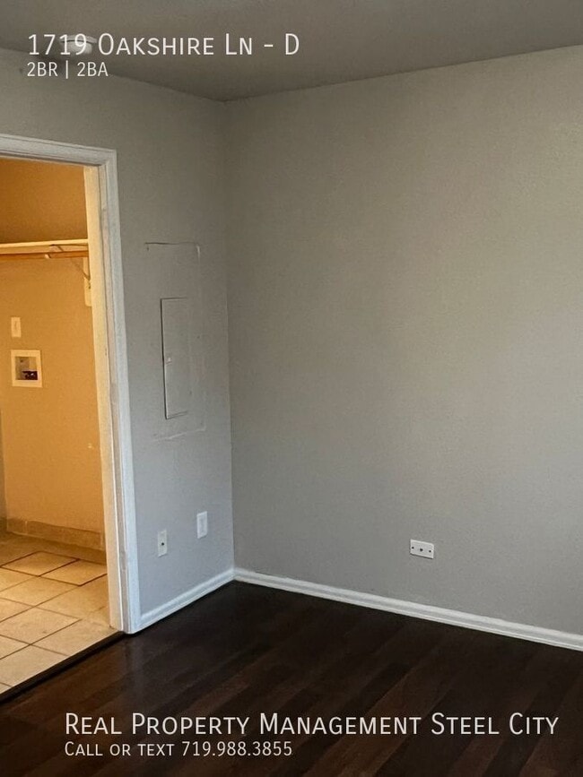 Photo - 1719 Oakshire Ln Unit D