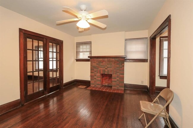 Photo - Sycamore Twp - Charming 2 bed 1 bath bungalow