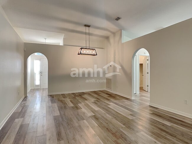 Photo - 116 Osprey Marsh Ln