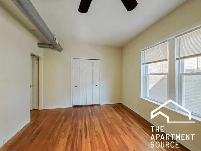 Photo - 3527.5 N Broadway Unit 2E