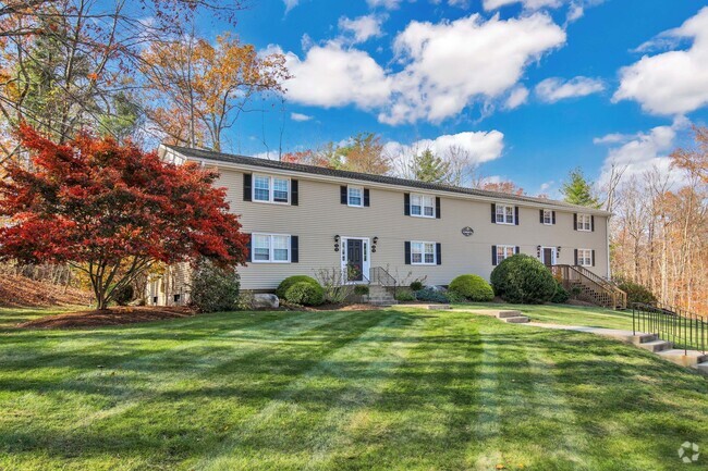 Building Photo - Andover, CT- One bedroom one bath apt in a... Unit 34 Kingsley Drive Apartment D7