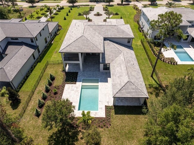 Photo - 16044 Pendio Dr