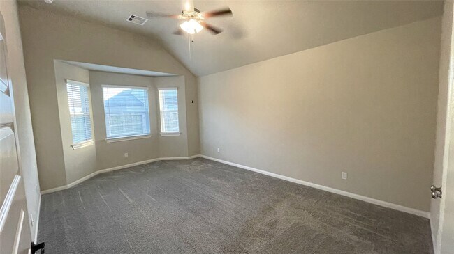 Photo - 5802 Golden Peak Ln