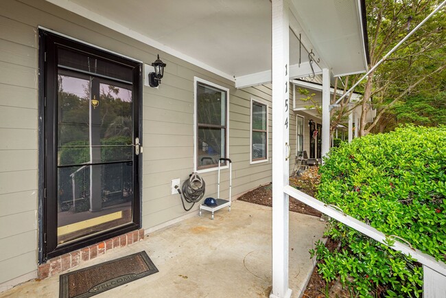 Photo - 2 Bedroom, 1.5 Bathroom Townhome in Island Bluff - James Island