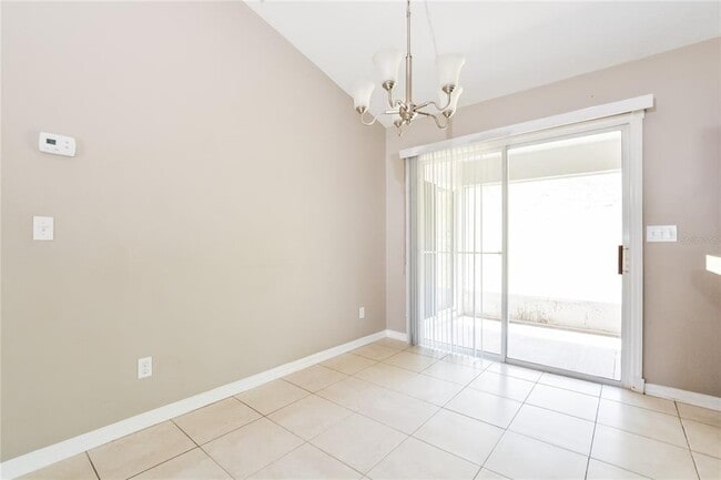 Photo - 713 Willow Run St