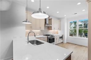 Photo - 2862 Evanshire Ave