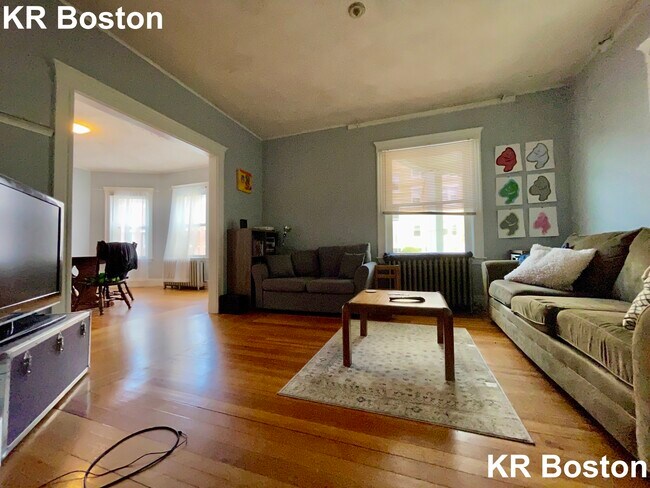Photo - 205 Kelton St Unit 102