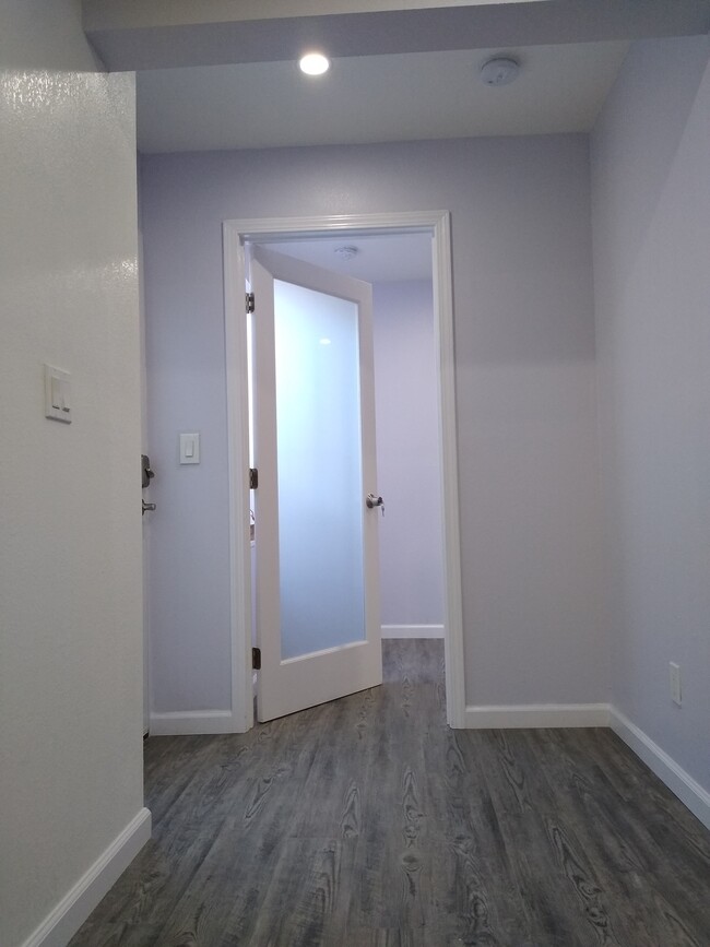 Main Bed Room Entry - 1450 166th Ave Townhome