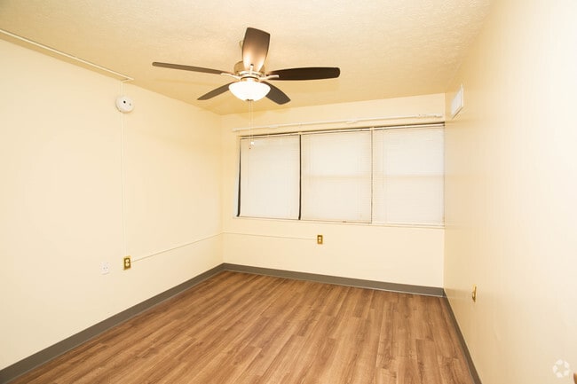 1BR, 1BA - 500 SF - Bedroom - J.O. Blanton House - Senior Living