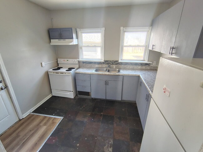 Photo - 515 Crawford St